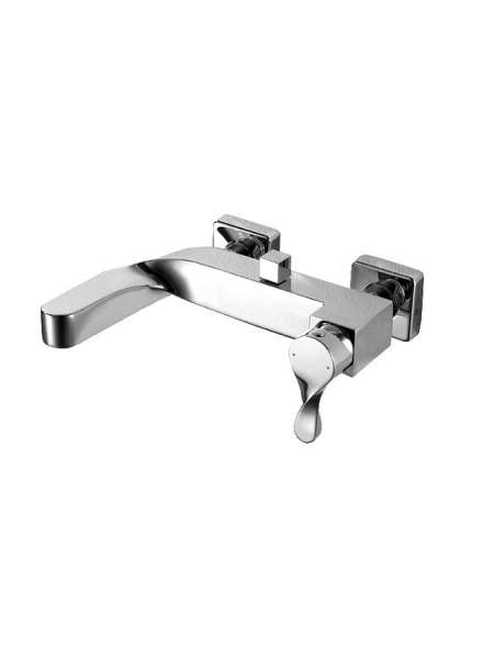 Смеситель Bravat WAVE F674108C-01 для ванны с коротким изливом