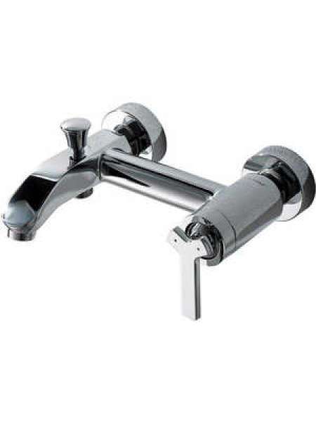 Смеситель Bravat Waterfall F673107C-01 для ванны с душем с коротким изливом