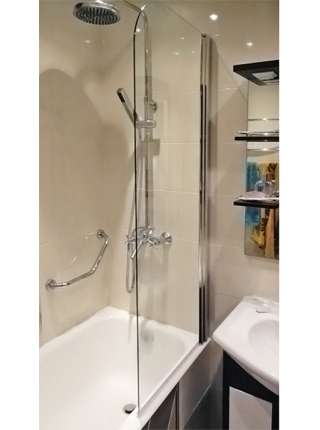 Шторка на ванну GuteWetter Lux Pearl GV-601 правая 70 см стекло бесцветное, профиль хром